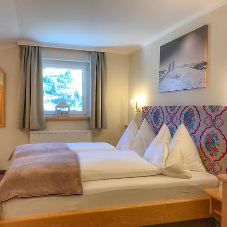 Andi'S Skihotel โอเบอร์เทาเอิร์น ภายนอก รูปภาพ
