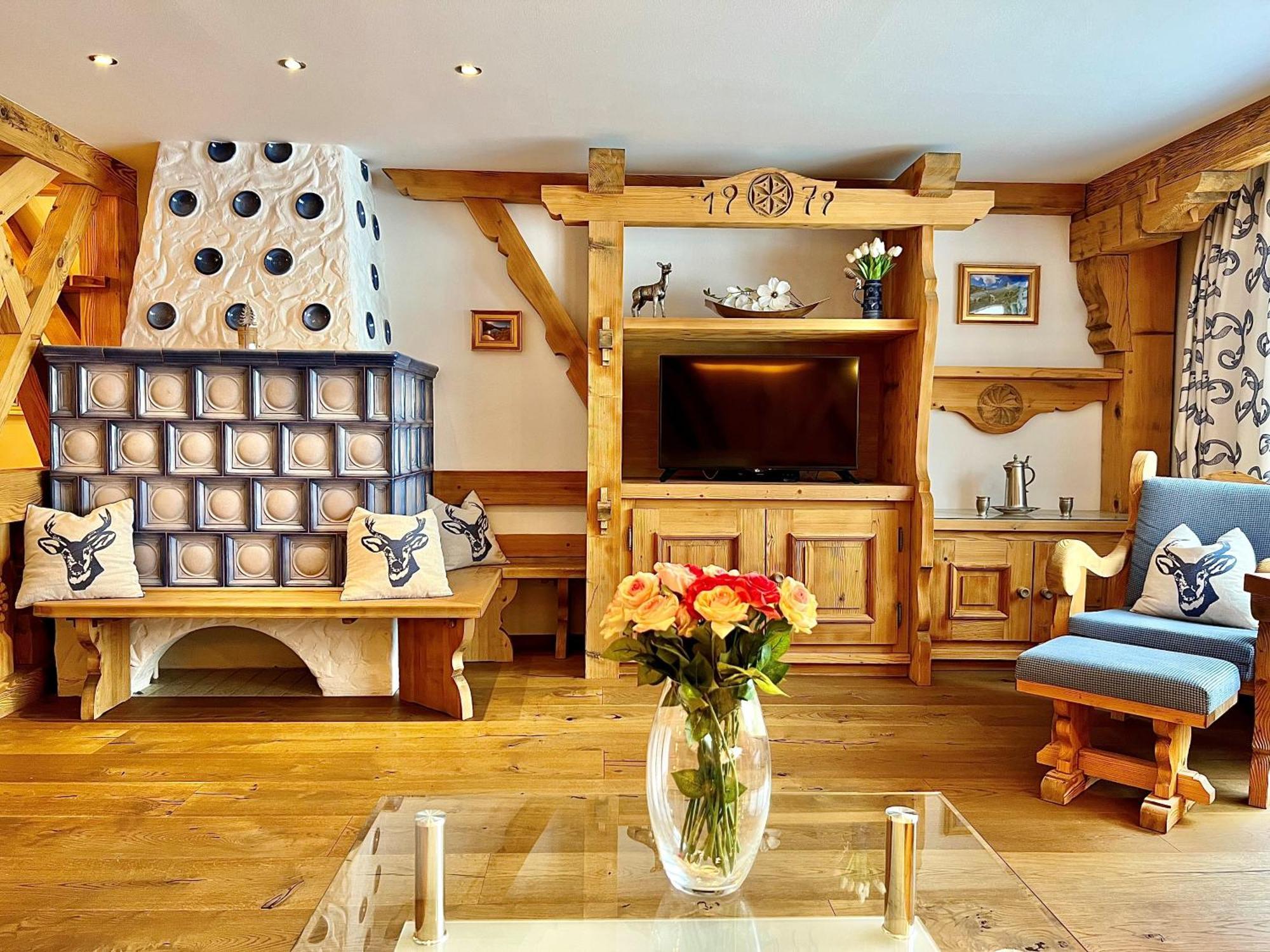Andi'S Skihotel โอเบอร์เทาเอิร์น ภายนอก รูปภาพ