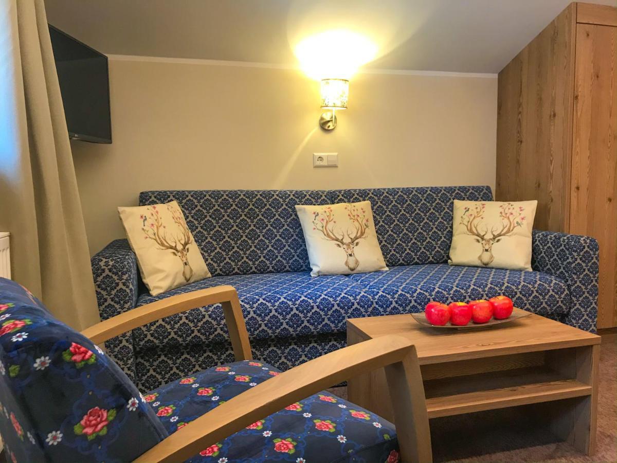 Andi'S Skihotel โอเบอร์เทาเอิร์น ภายนอก รูปภาพ